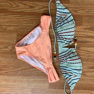 La hearts vs bikini set
